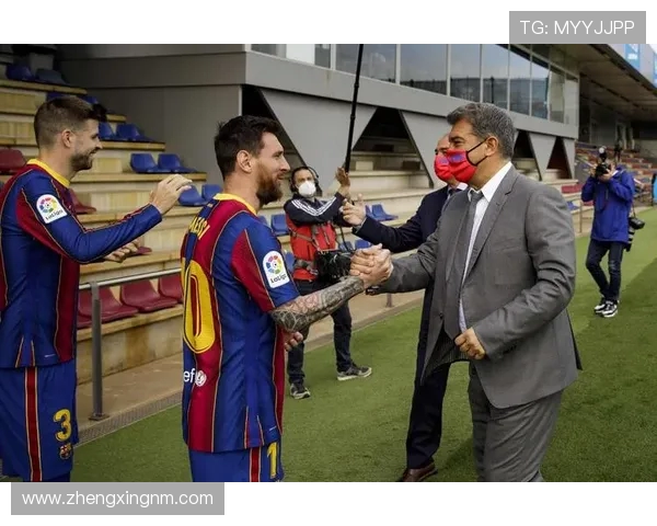 影响力GOAT！梅西在诺坎普外站着的地点秒变新的打卡圣地！